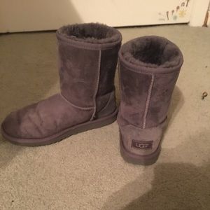 Grey ugg boots